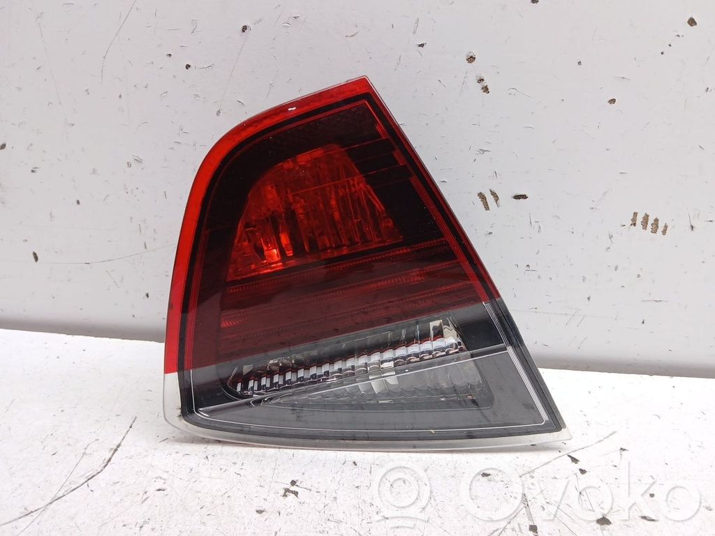 BMW 3 E90 E91 Задний фонарь в кузове 