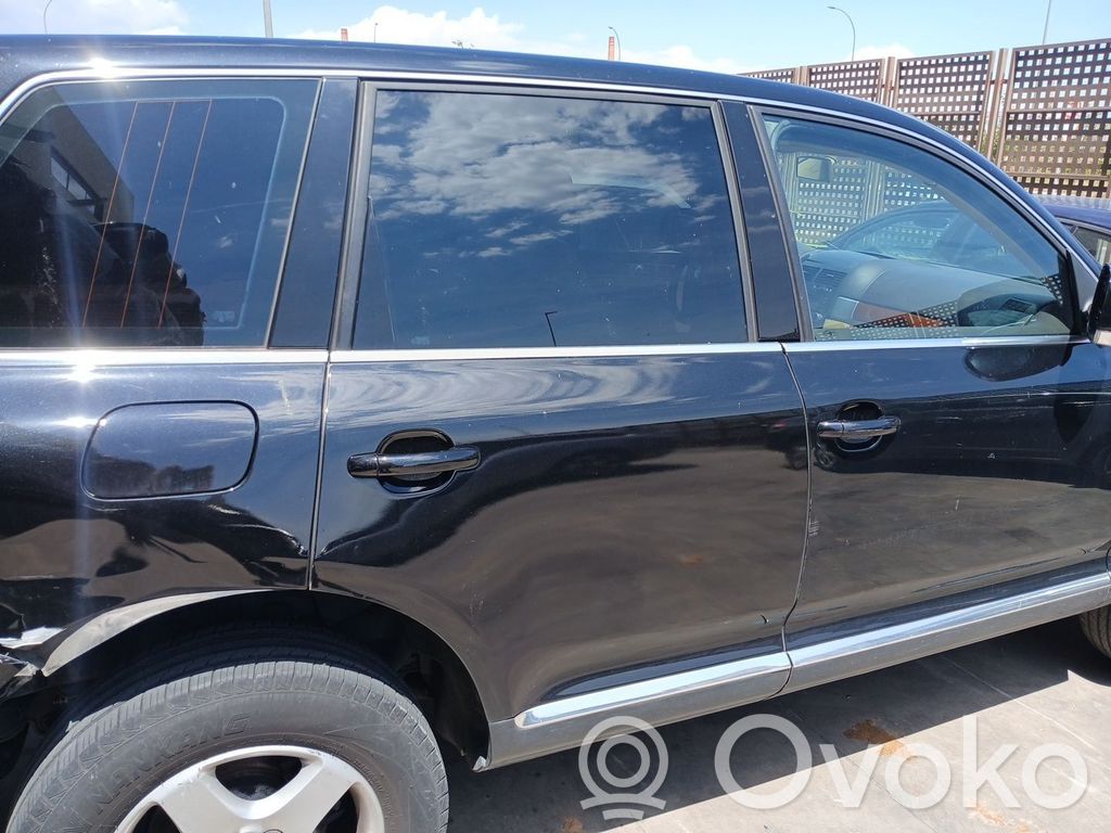 Volkswagen Touareg I Drzwi tylne 