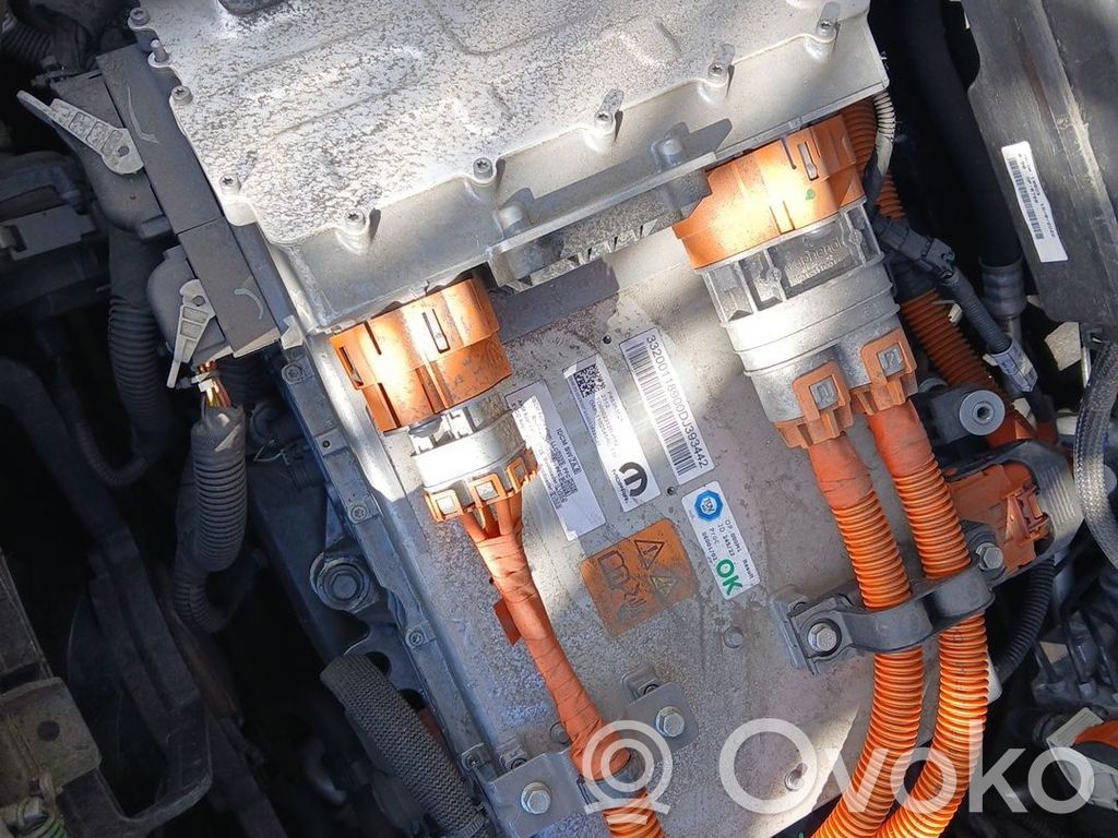 Fiat 500E Módulo conversor/inversor de voltaje 