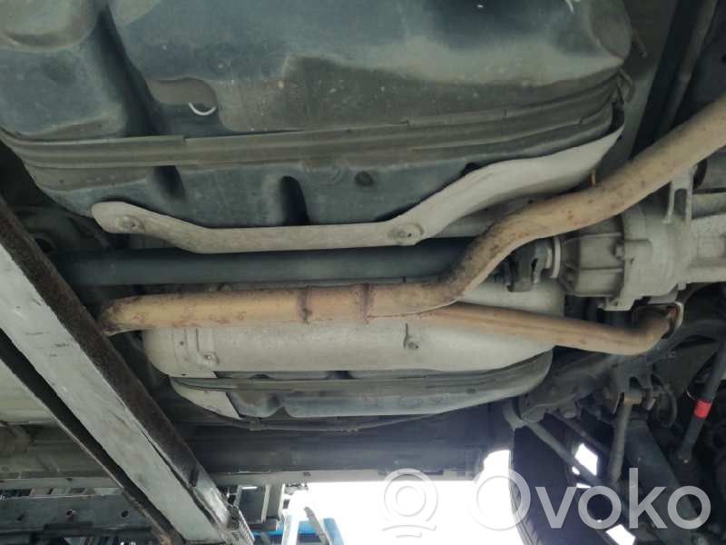 Hyundai Santa Fe Eje de propulsión medio central 