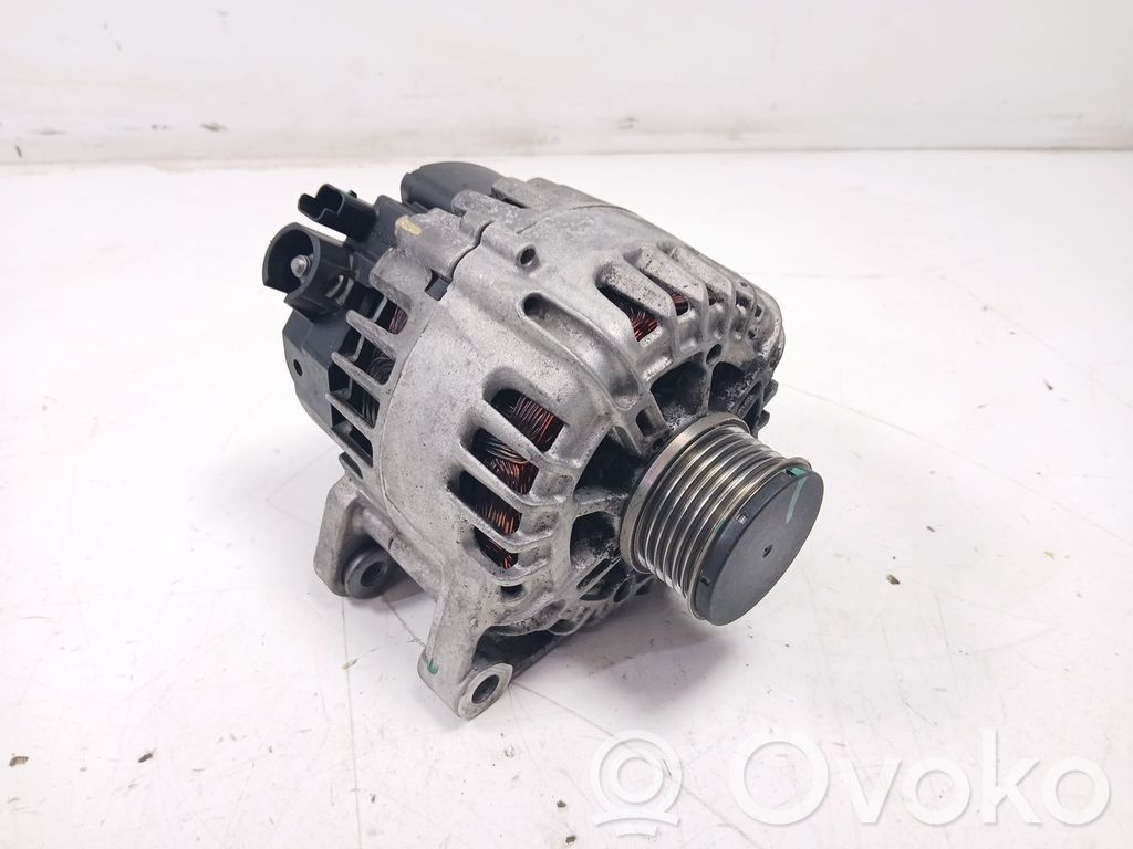Alternador