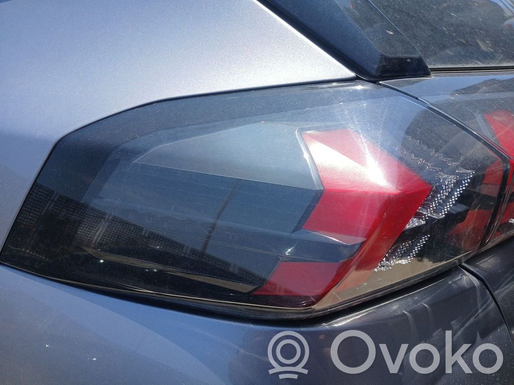 Peugeot 2008 II Feux arrière / postérieurs