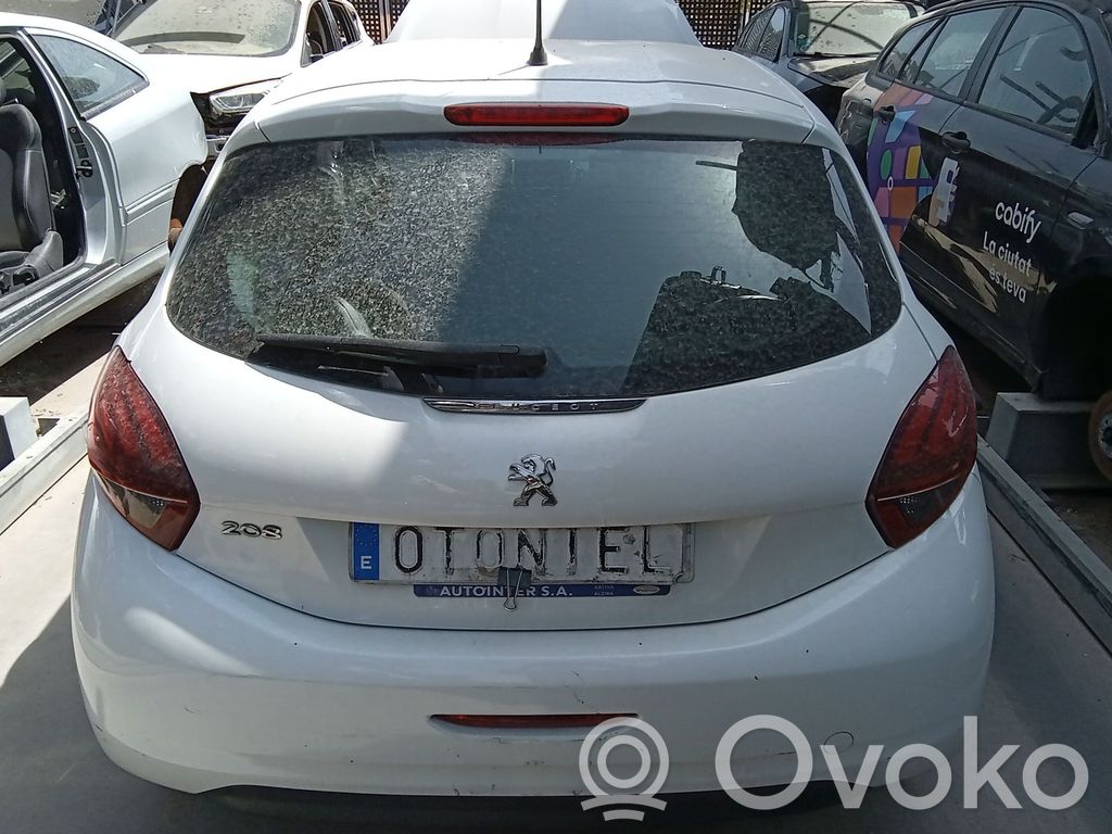 Peugeot 208 I Puerta trasera