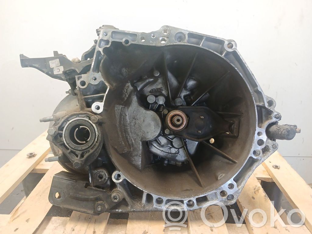 Opel Combo E Cutie viteze manuală cu 5 trepte