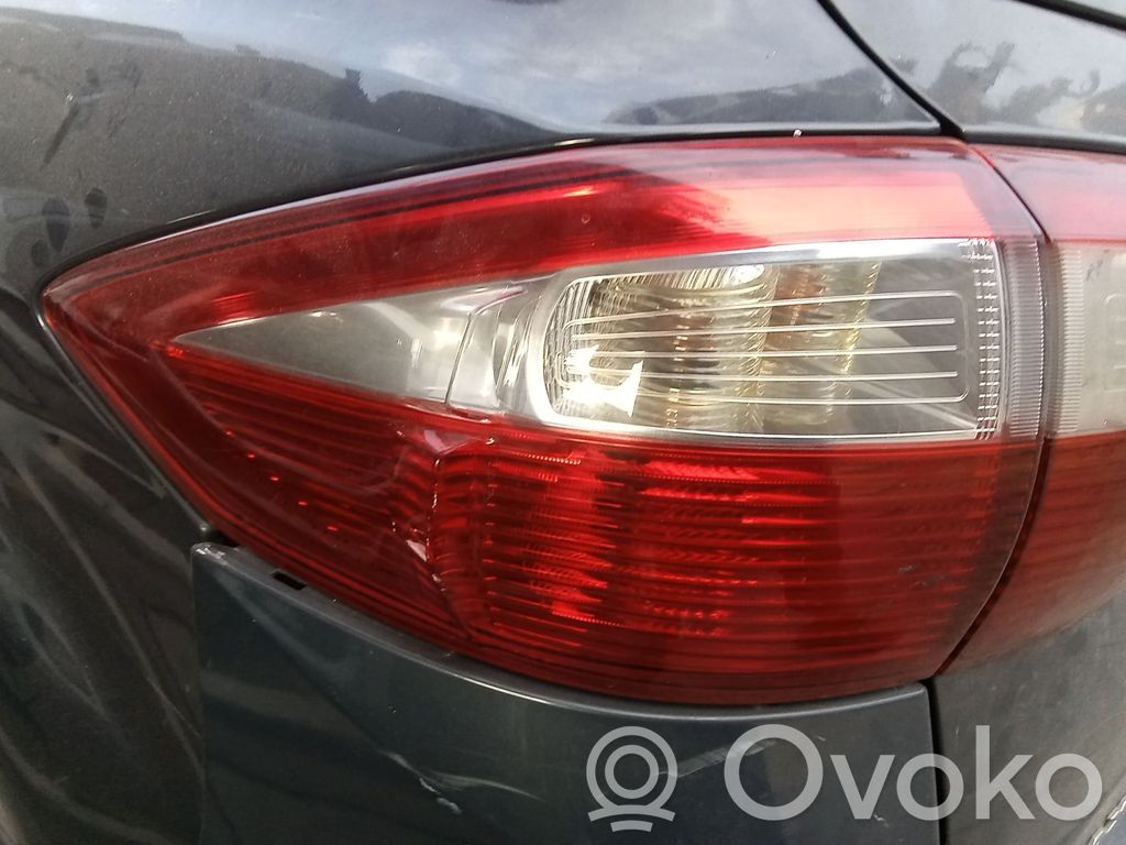 Ford C-MAX II Feux arrière / postérieurs
