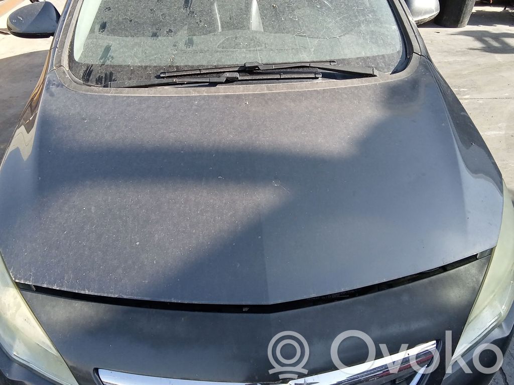 Opel Astra H Konepelti 