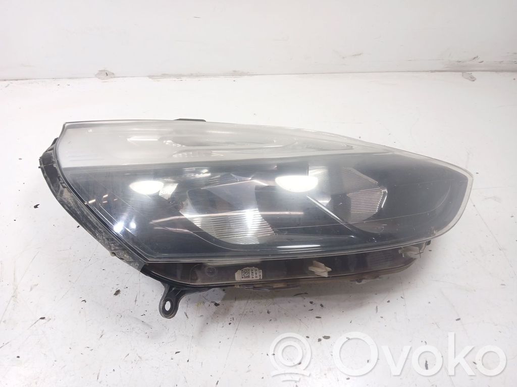 Renault Clio IV Scheinwerfer 