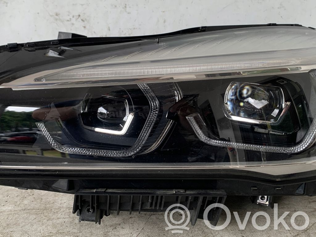 BMW 2 F45 Scheinwerfer 