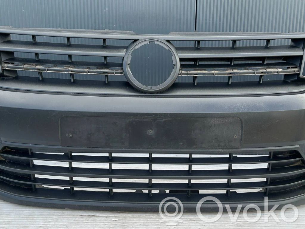 Volkswagen Caddy Parachoques delantero 