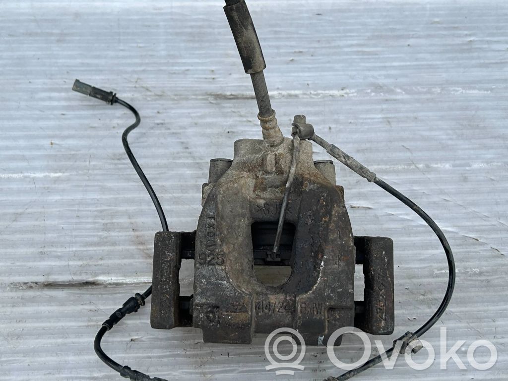 BMW 7 F01 F02 F03 F04 Rear brake caliper 