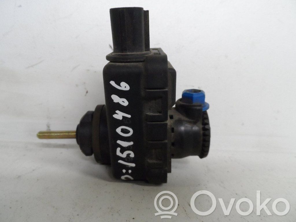 Headlight level adjustment motor