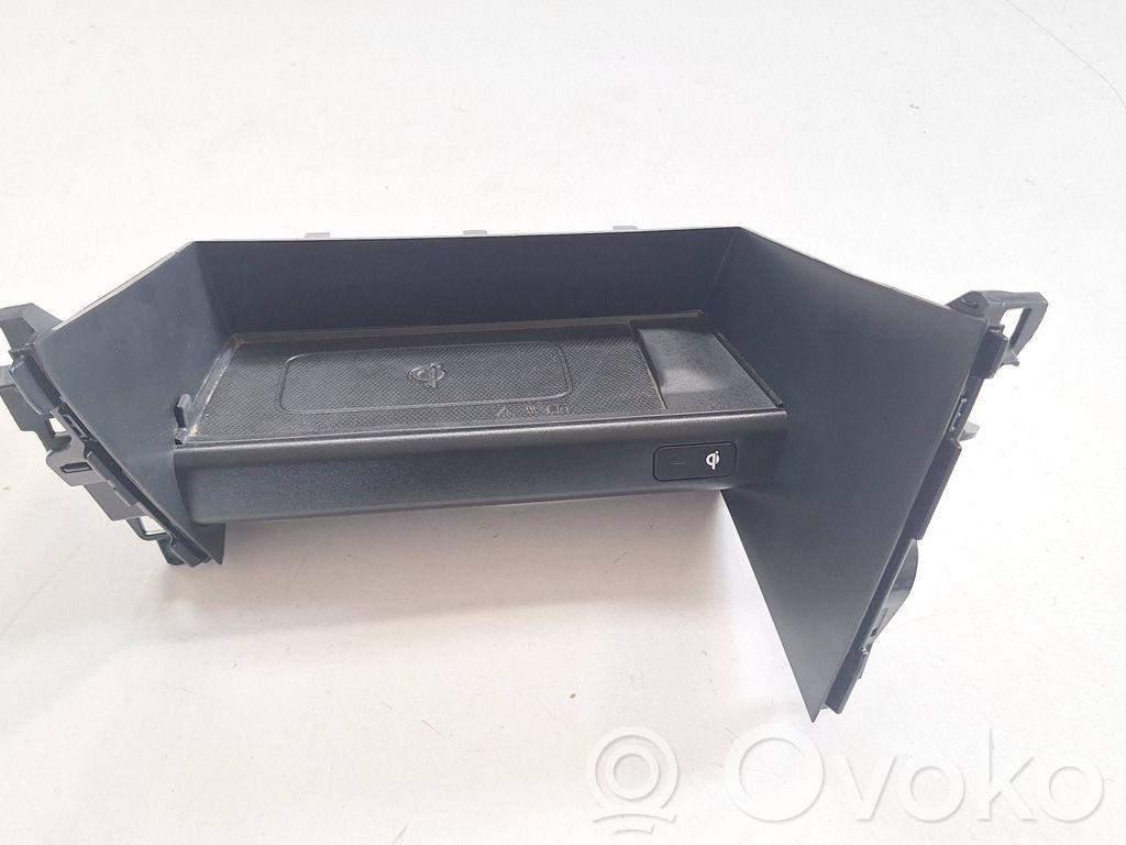 KIA Pro Cee'd III Wireless charging module 