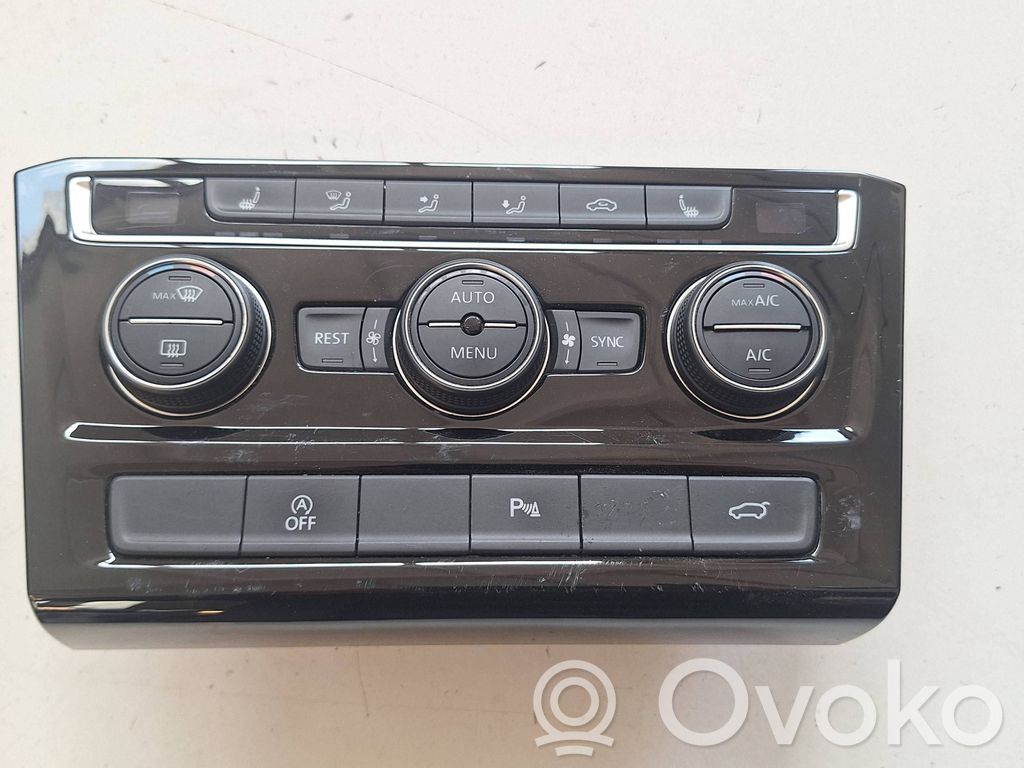 Volkswagen Touran III Panel klimatyzacji 