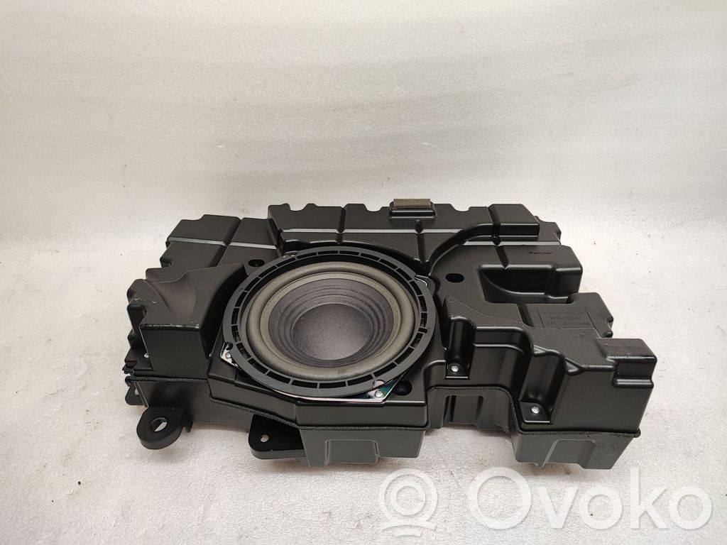 Lexus RX 450H Altavoz subwoofer 