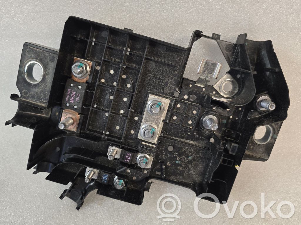 Volvo XC40 Plusjohtosarja 