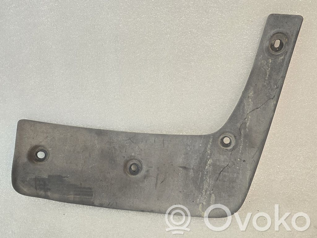 Volvo XC40 Apărătoare noroi față 
