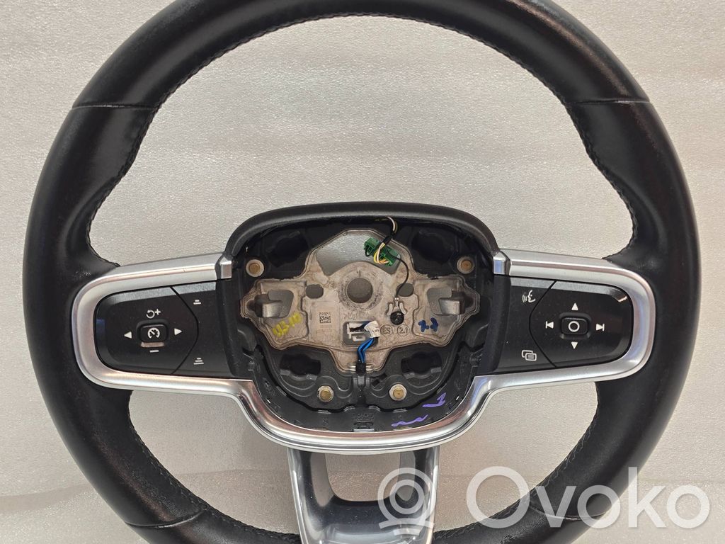 Volvo XC40 Volante 