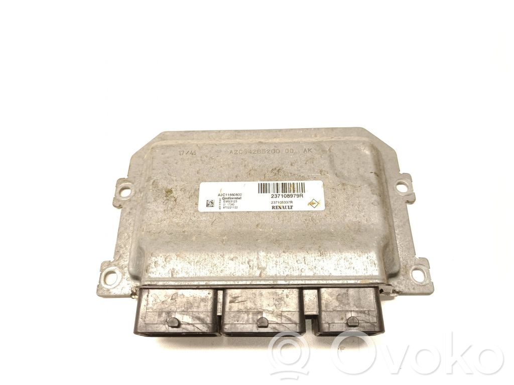 Renault Clio IV Engine control unit/module 