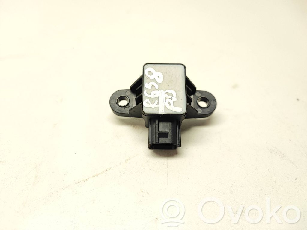 Hyundai Ioniq Airbag deployment crash/impact sensor 