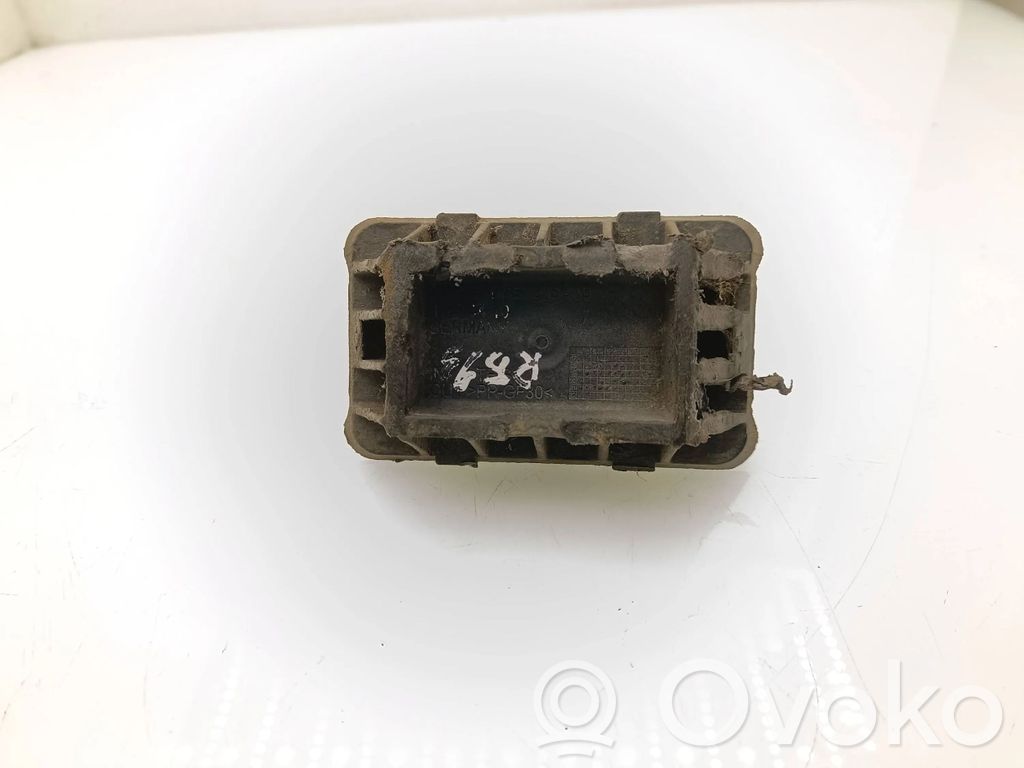 BMW 4 G22 G23 G24 G26 Jacking socket point 
