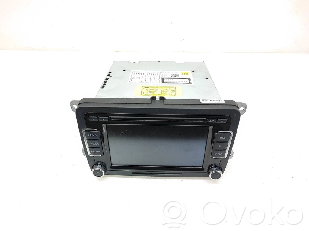 Volkswagen PASSAT B7 Unitate principală radio/CD/DVD/GPS 