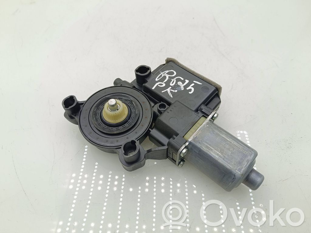 Volkswagen Transporter - Caravelle T6 Silnik regulatora szyby drzwi przednich 