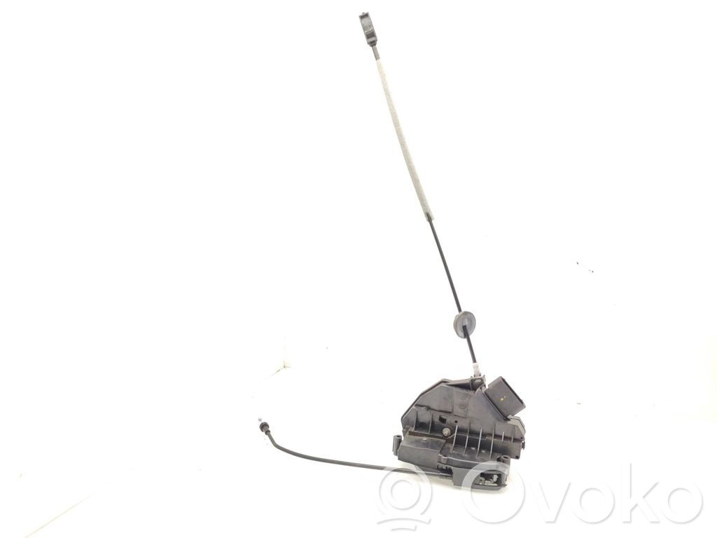 Volvo V60 Front door lock 