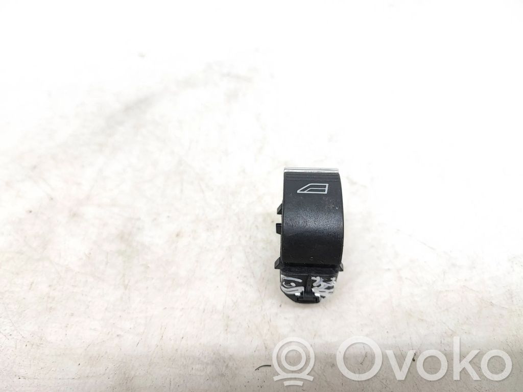 Ford Focus Electric window control switch 