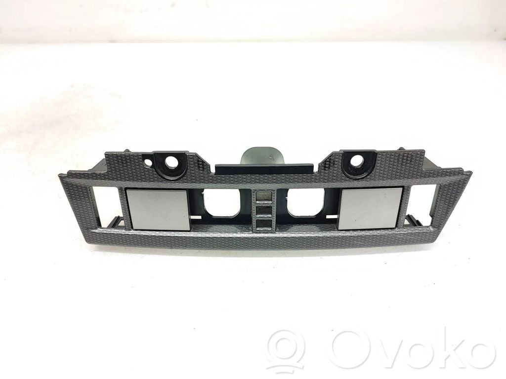 Ford Focus Panel trim 