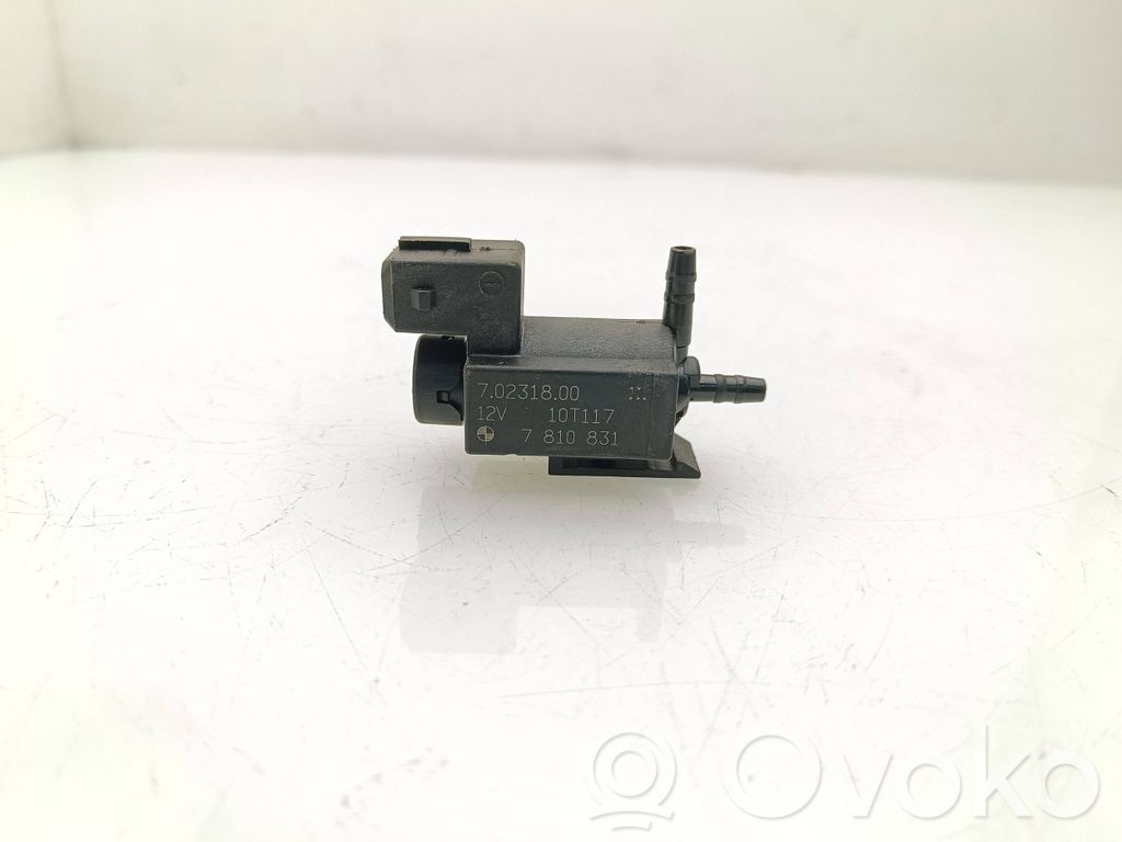BMW 7 F01 F02 F03 F04 Solenoidinis vožtuvas 