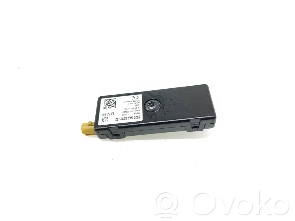 BMW 5 G30 G31 G38 Aerial antenna amplifier 