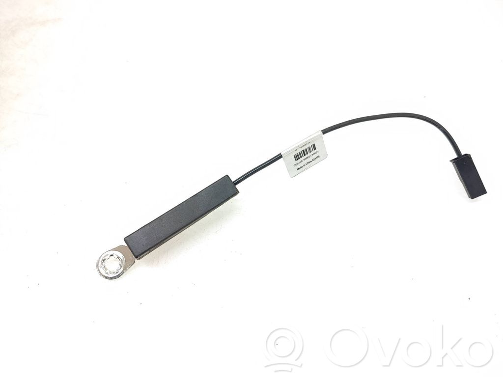 Polestar 2 Aerial antenna amplifier 