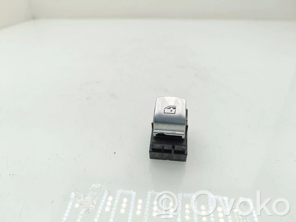 BMW X4 G02 Electric window control switch 