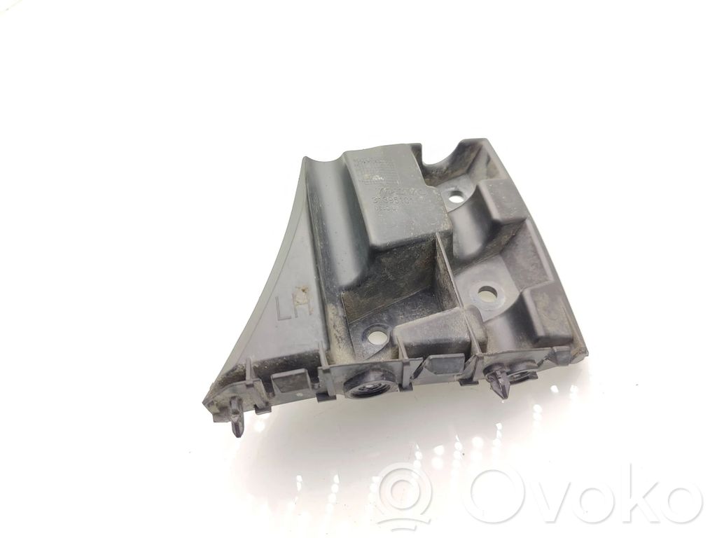 Volvo V40 Front bumper mounting bracket 