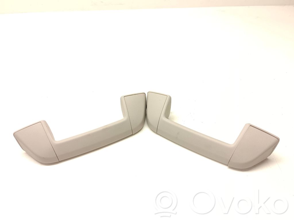 Opel Vivaro Asidero interior delantero 