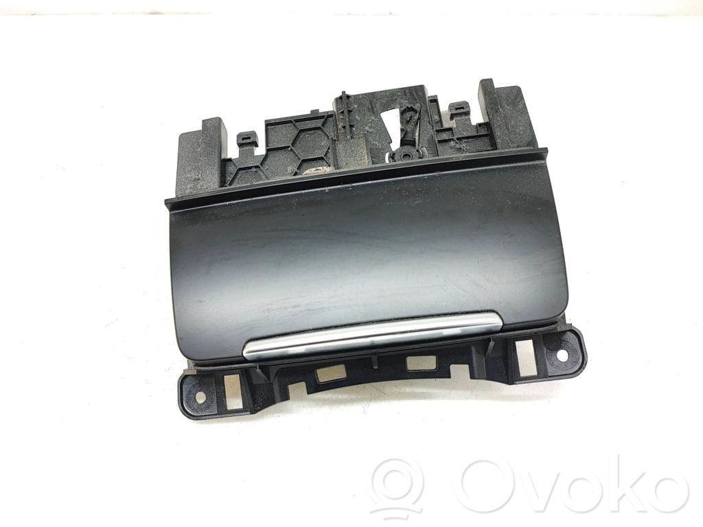 Audi A4 S4 B8 8K Pelnutrauks (priekšā) 