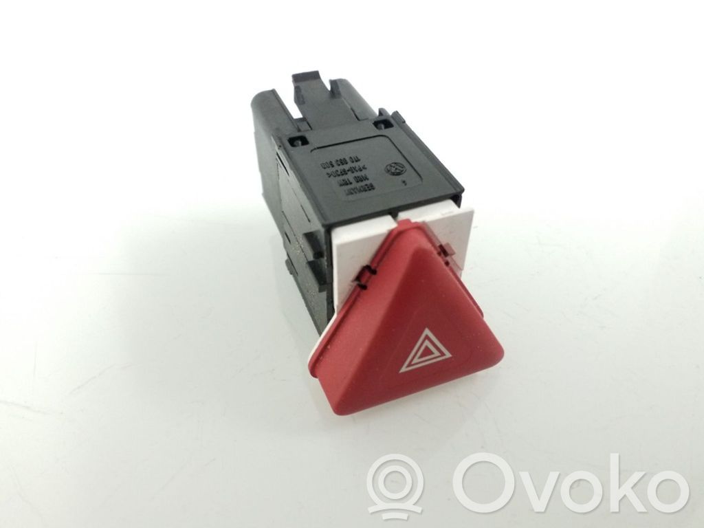 Volkswagen Golf V Hazard light switch 