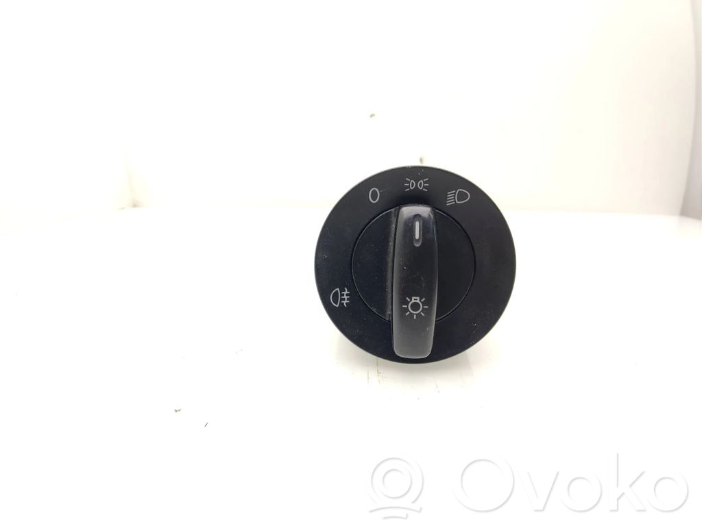 Volkswagen Caddy Interruptor de luz 