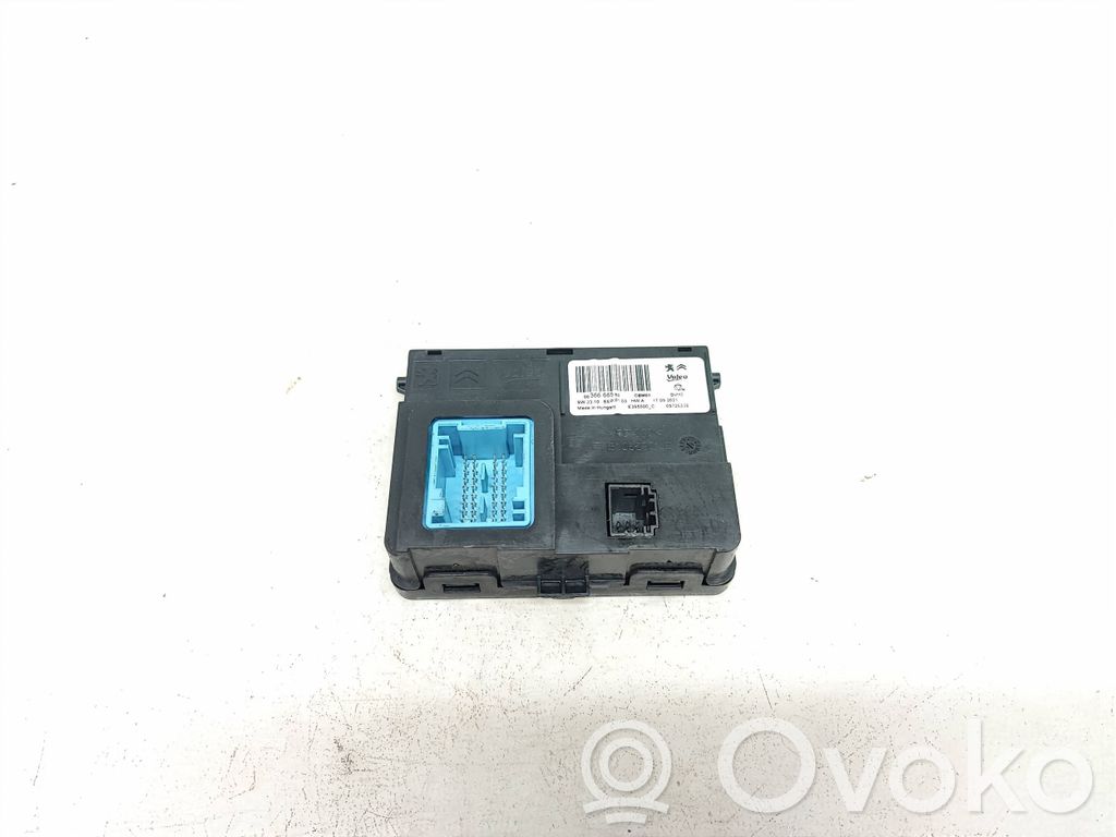 Opel Vivaro Gaisa kondicionēšanas / salona apsildes vadības bloks 