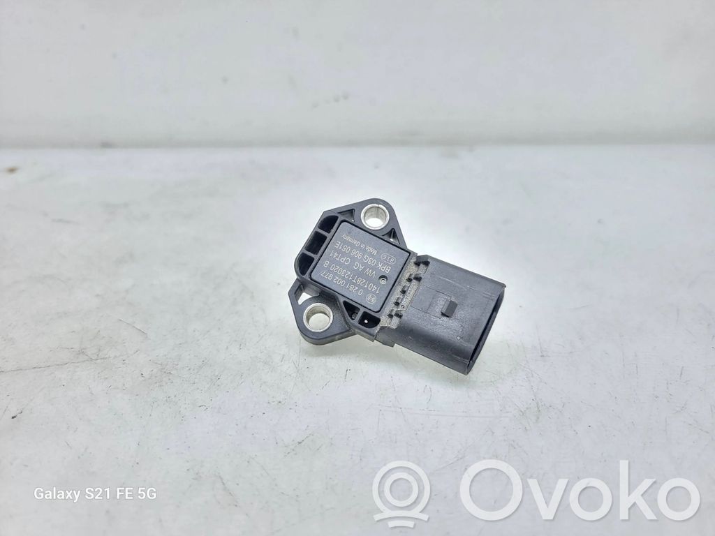 Oro slėgio daviklis   03G906051E,0281002977,140128TT22020B
