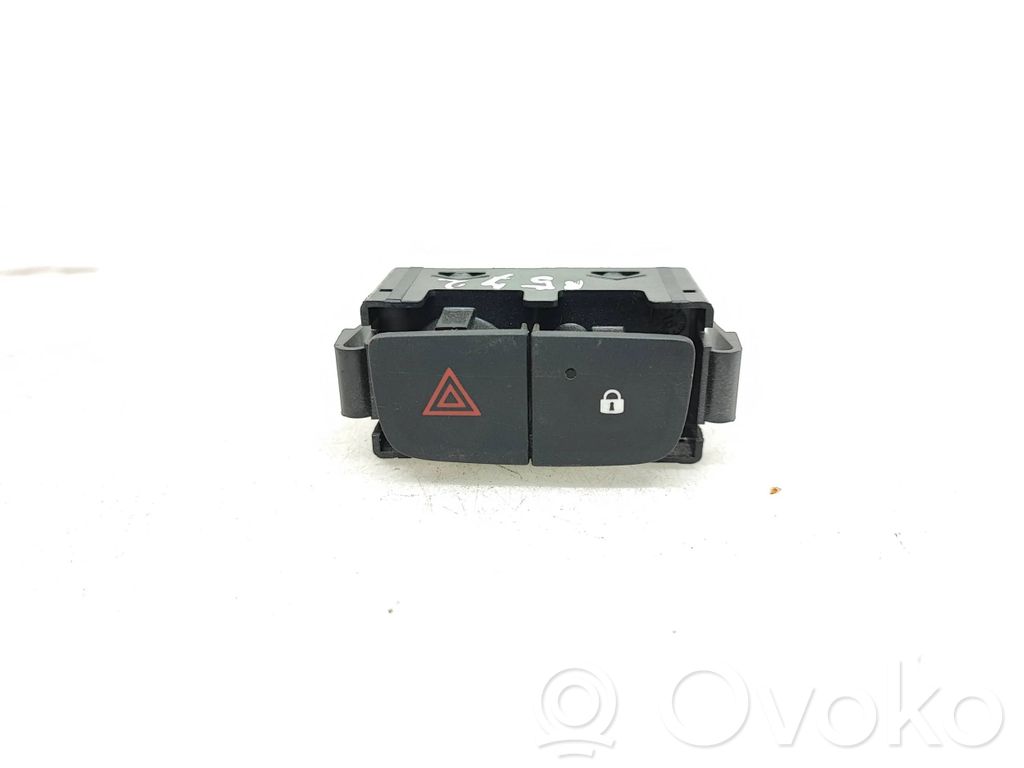Renault Trafic III (X82) Hazard light switch 