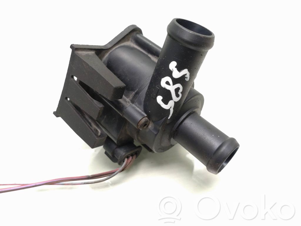 Audi A4 S4 B8 8K Pompe à eau de liquide de refroidissement 