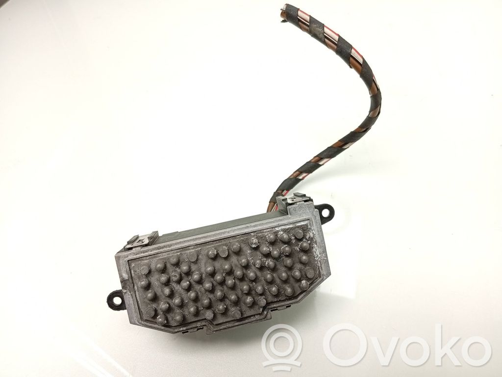 Volkswagen Touran I Mazā radiatora ventilatora reostats 