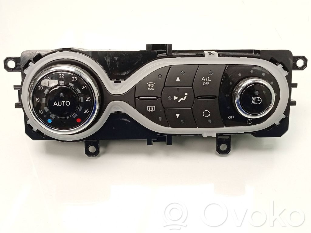 Renault Zoe Climate control unit 