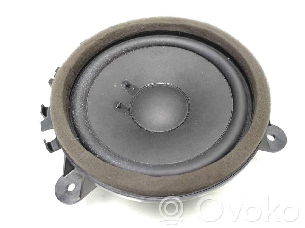 Volvo V40 Front door speaker 