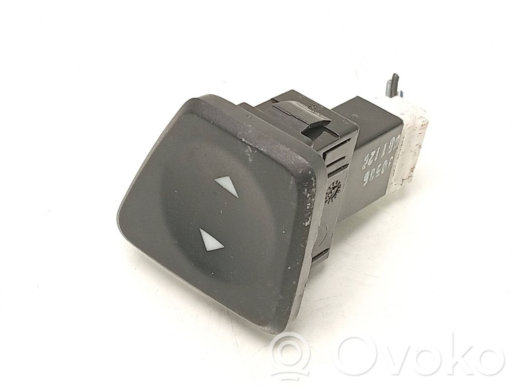 Fiat 500 Electric window control switch 