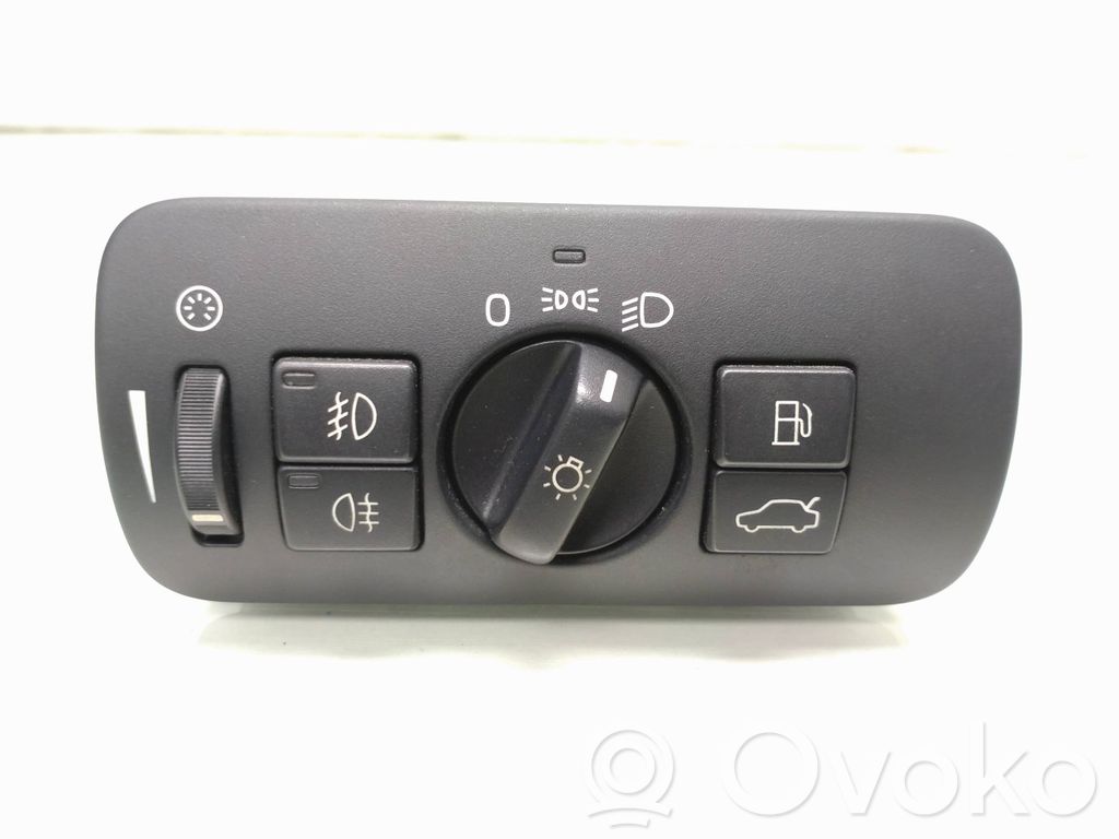 Volvo V70 Light switch 