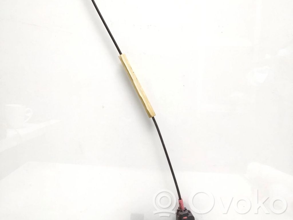 Opel Zafira B Takaoven lukko 