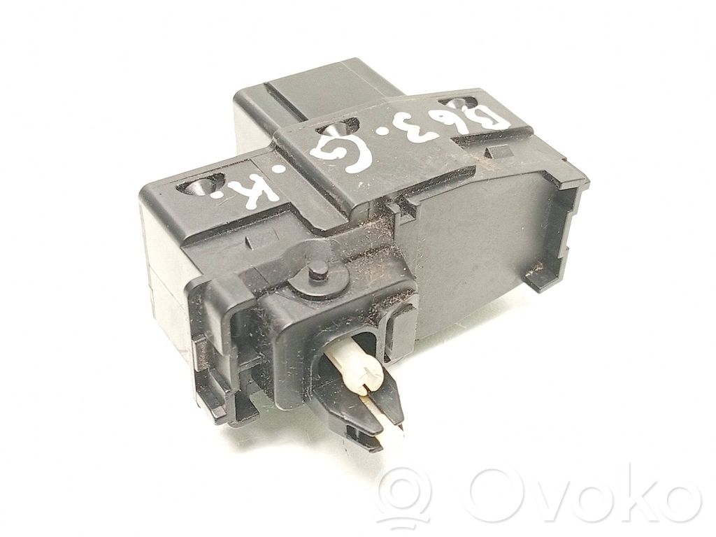 Volvo XC70 Electric window control switch 