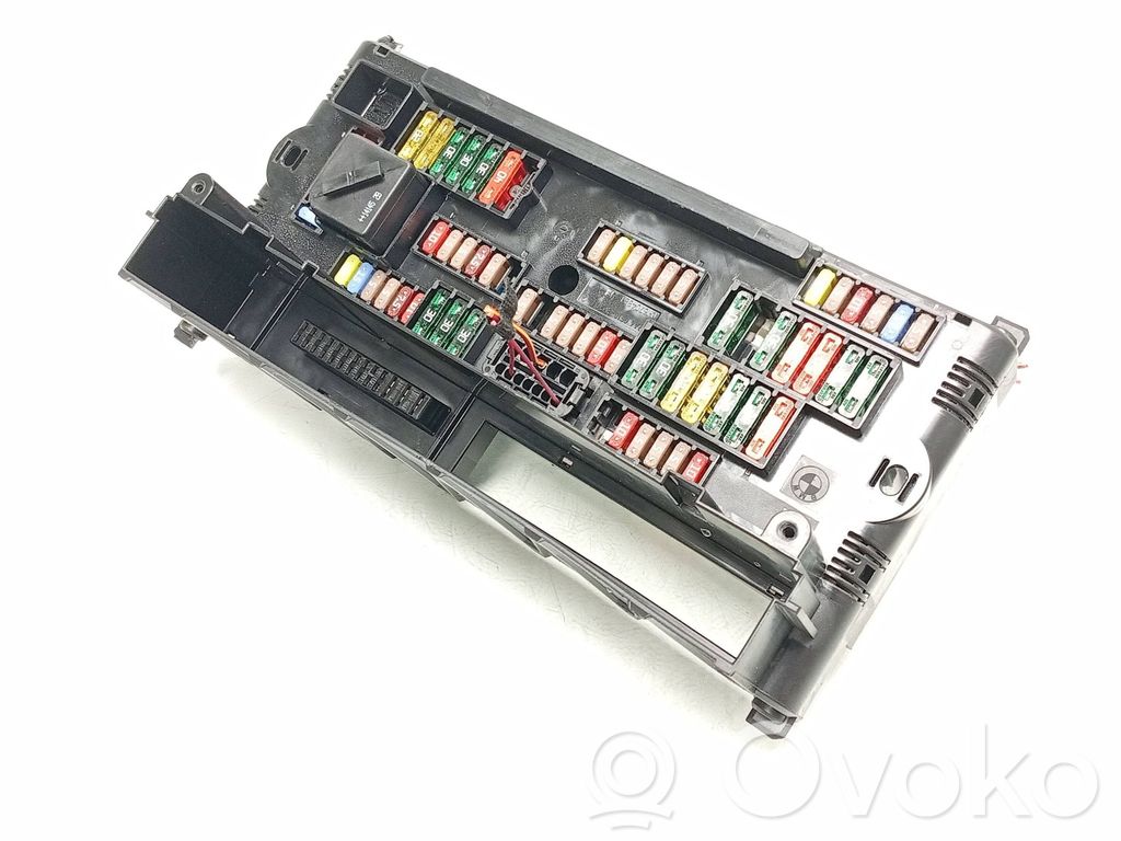 BMW 5 F10 F11 Fuse module 